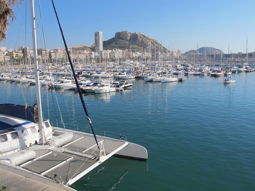 Apartamentos Romero Alicante Ngoại thất bức ảnh